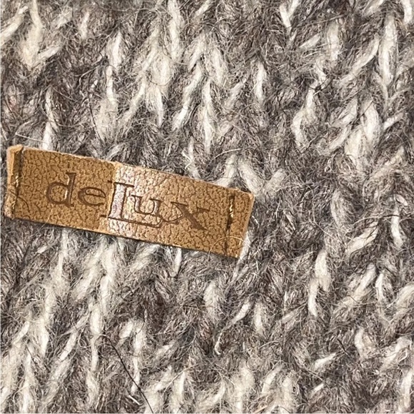 DELUX Gray monkey Face WOOL BLEND Knit Hat RED Pom On Top, Hanging Ties W/ Poms - Picture 4 of 9